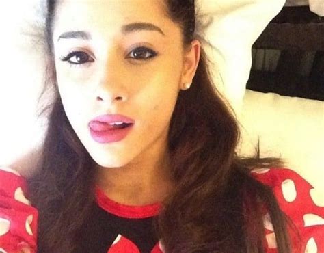 ariana grande pussy|Ariana Grande Pussy Porn Videos 